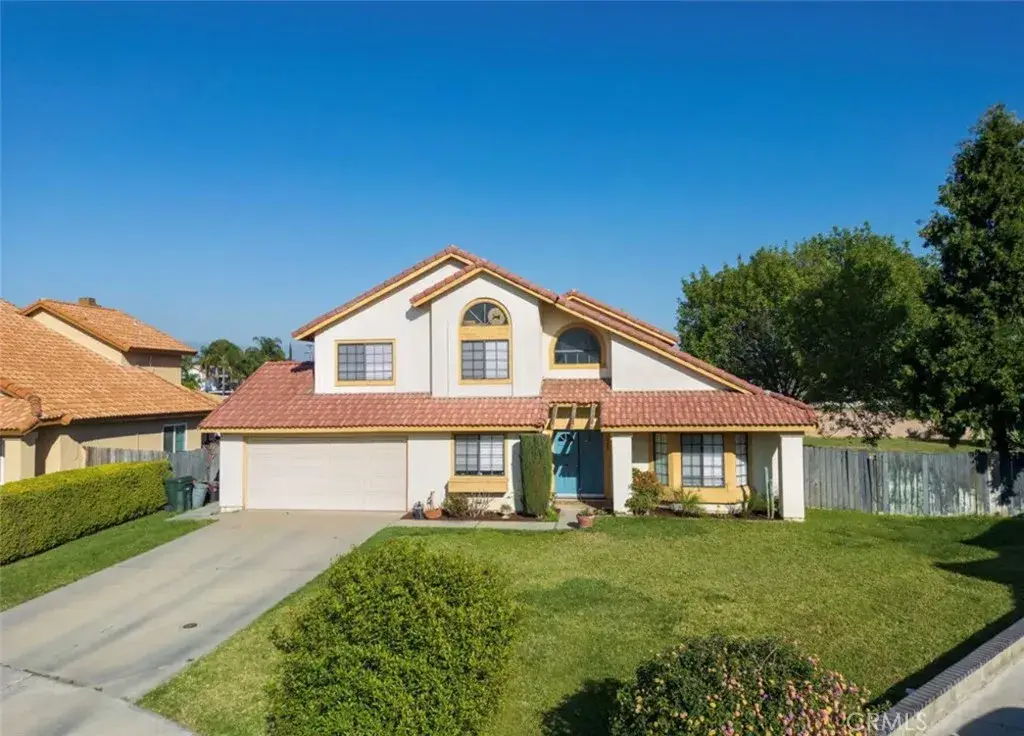 993 S Date Avenue, Rialto, CA 92376 - #1