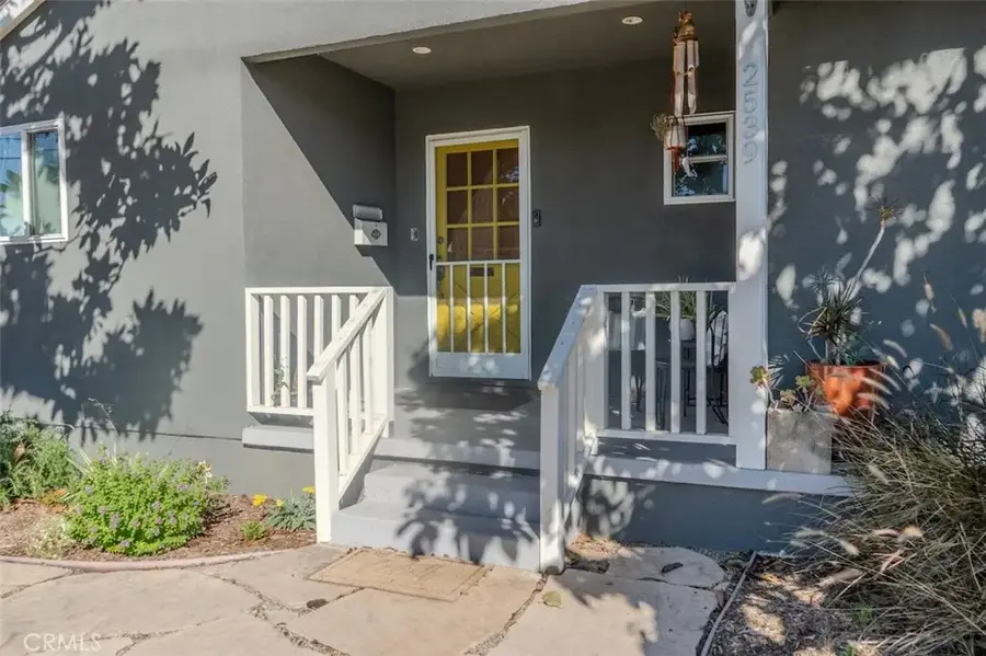 2539 Santiago, Santa Ana, CA 92706 - #3