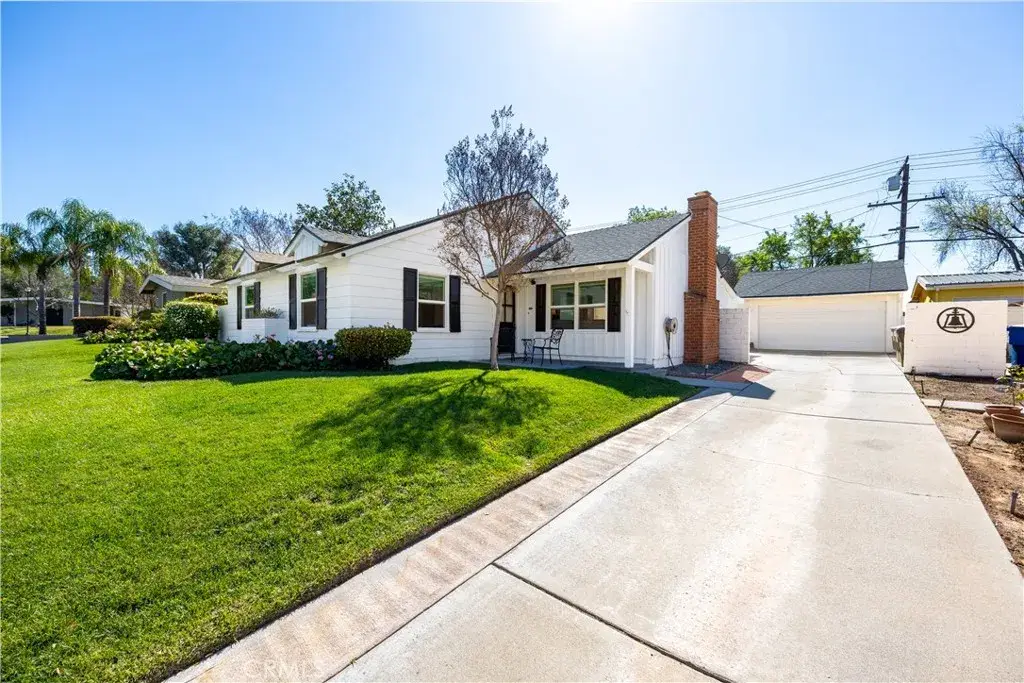 2924 Pecos, Riverside, CA 92506 - #1
