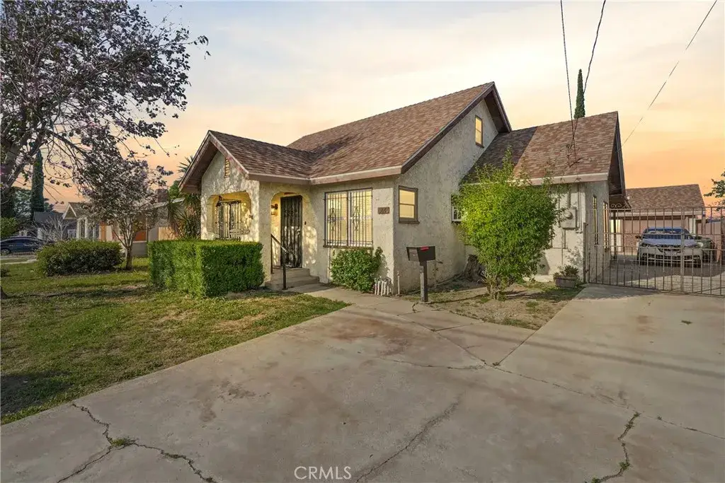 8440 Juniper Avenue, Fontana, CA 92335 - #1