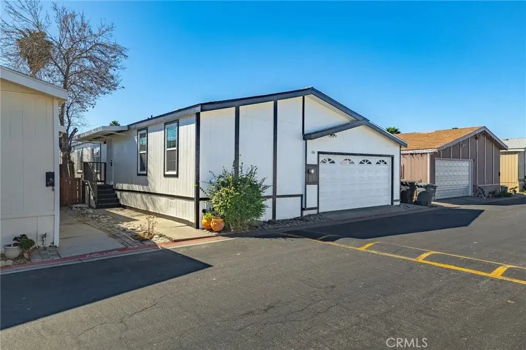 80 E Dawes #126, Perris, CA 92571 - #1