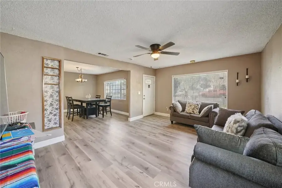 385 E 17th Street, San Bernardino, CA 92404 - #3