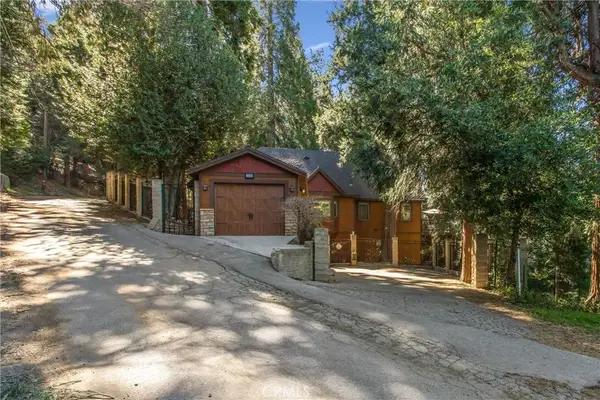 1036 Venus Way, Crestline, CA 92325