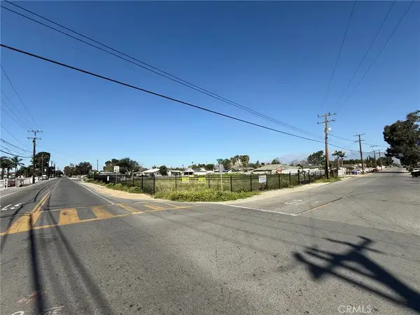 10621 Jurupa Rd, Jurupa Valley, CA 91752