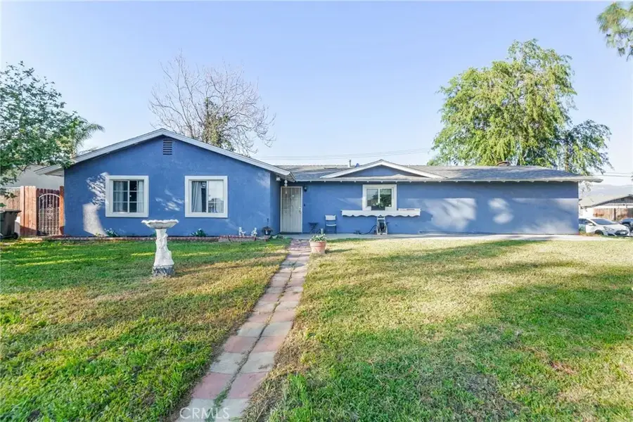 19450 Woodhill Street, Rialto, CA 92376 - #2