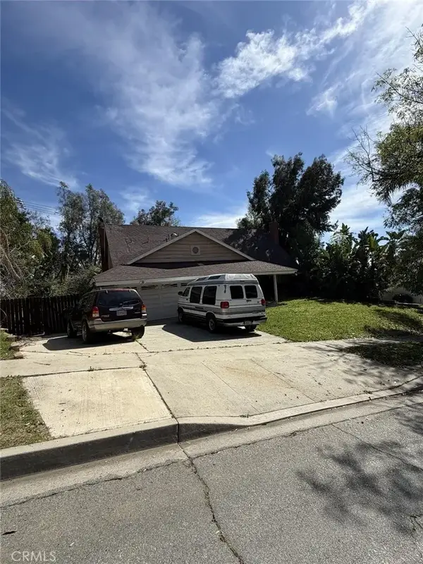 2821 La Praix, Highland, CA 92346