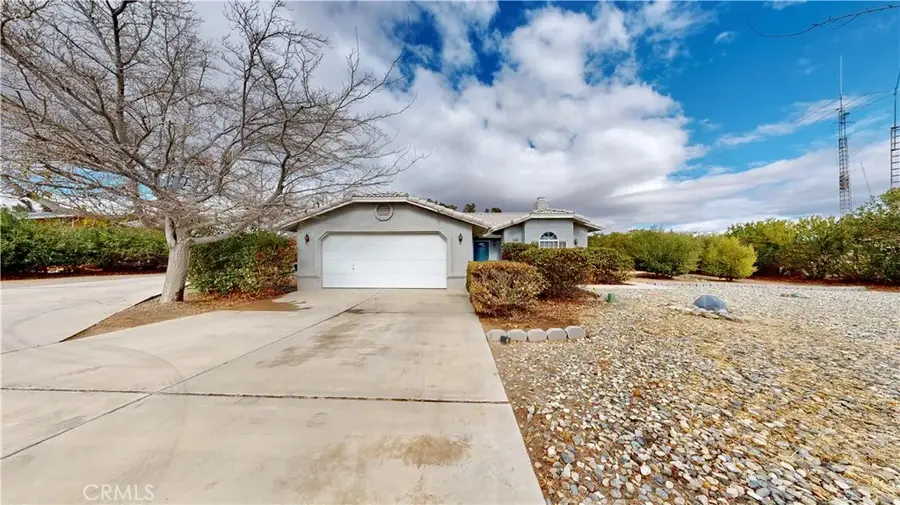 15640 Lime, Hesperia, CA 92345 - #2