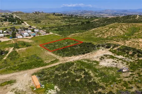 1 Walker, Menifee, CA 92584