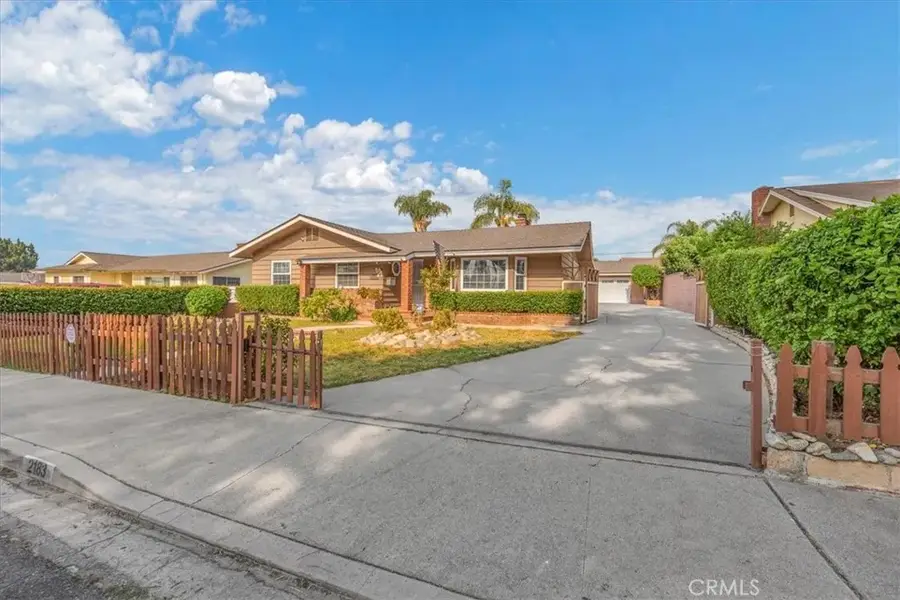 2183 Sinclair, Pomona, CA 91767 - #3