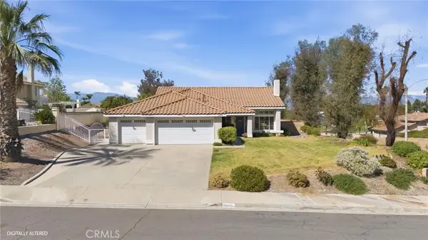 1003 Clearwood Avenue, Riverside, CA 92506