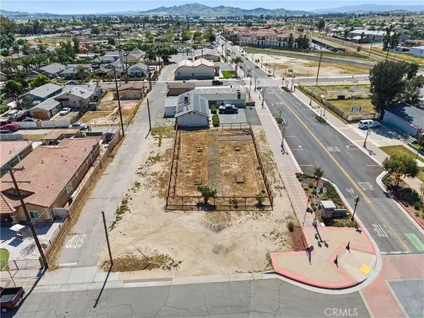603 S D, Perris, CA 92570