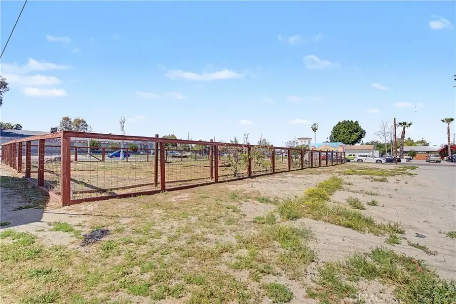 603 S D, Perris, CA 92570 - #3
