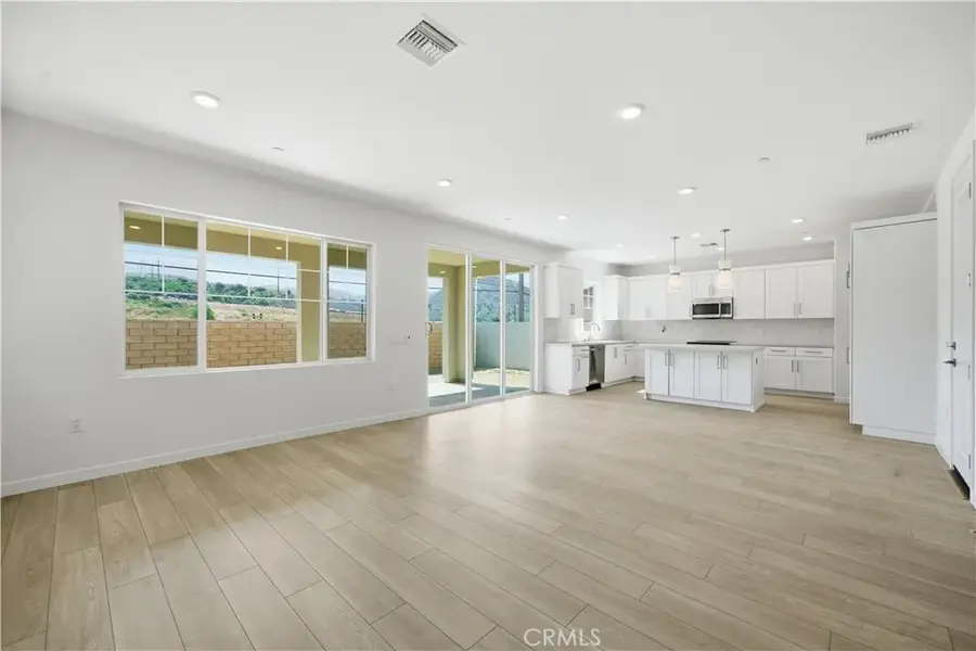 23704 Wilcox Drive, Newhall, CA 91321 - #3