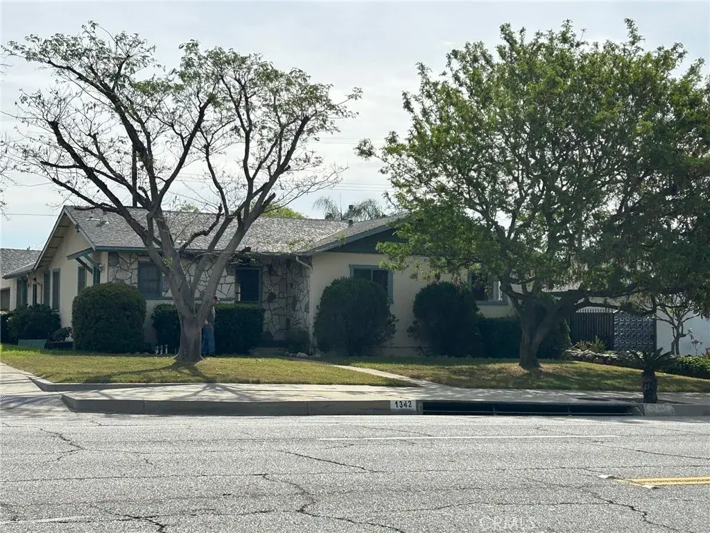 1342 N Benson, Ontario, CA 91762 - #1