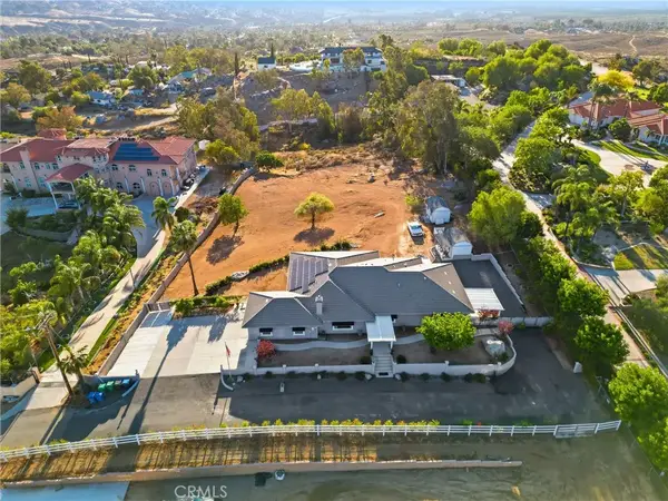 16025 Perry Heights, Riverside, CA 92504