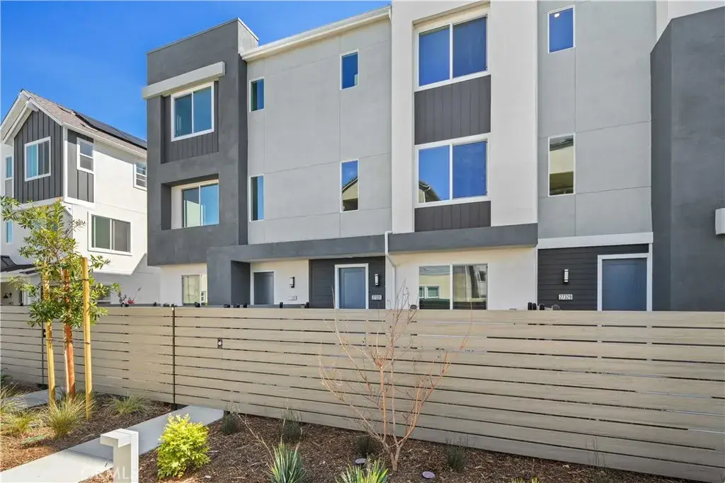 27331 Bear Creek Lane, Valencia, CA 91381 - #1