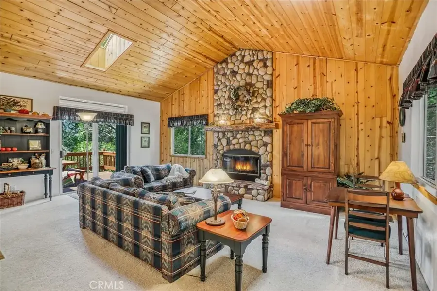 196 B, Lake Arrowhead, CA 92352 - #3