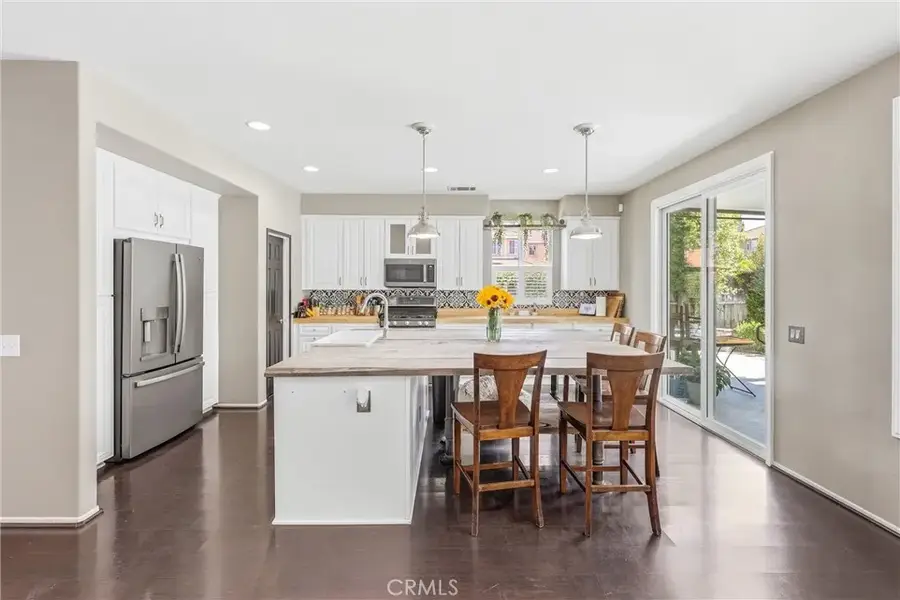 8402 Lindenhurst, Riverside, CA 92508 - #2