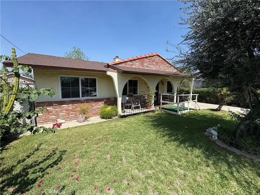 1064 W Congress Street, San Bernardino, CA 92410 - #2
