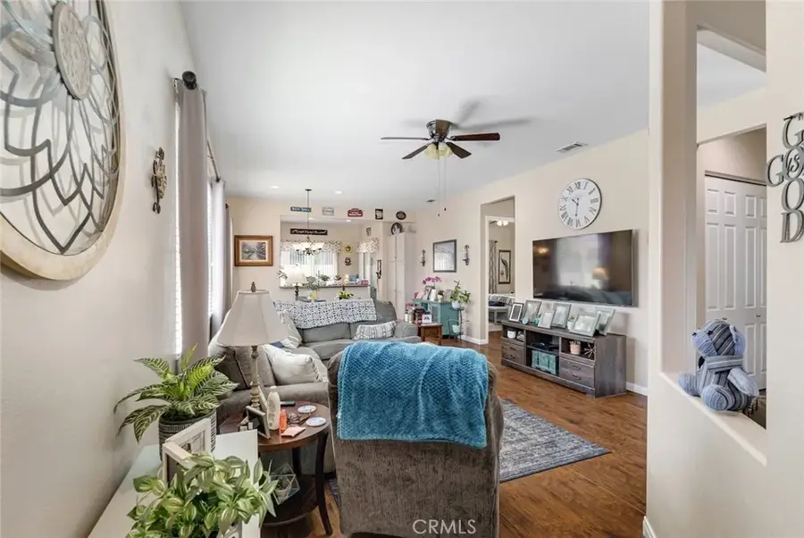 19493 Tor Hill, Apple Valley, CA 92308 - #3
