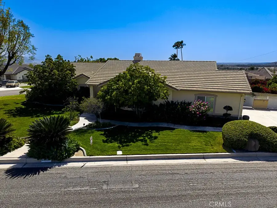 25791 Alto Drive, San Bernardino, CA 92404 - #2