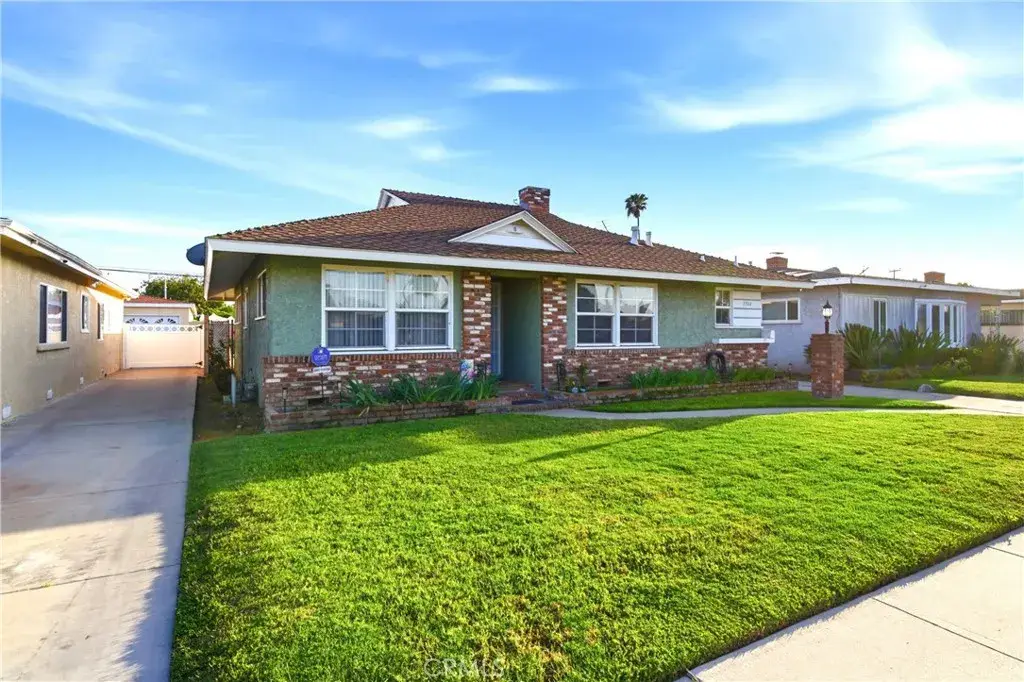 3964 Palm, Lynwood, CA 90262 - #1