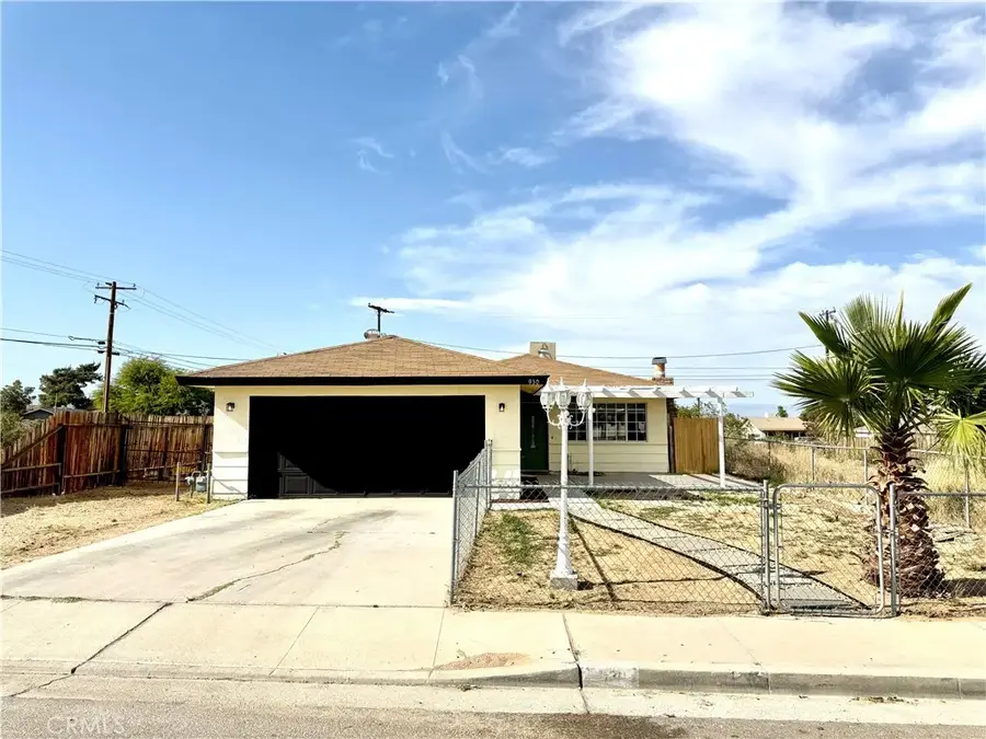 930 W Franklin Avenue, Ridgecrest, CA 93555 - #2