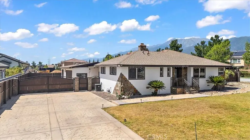 6112 Maloof Avenue, Fontana, CA 92336 - #1