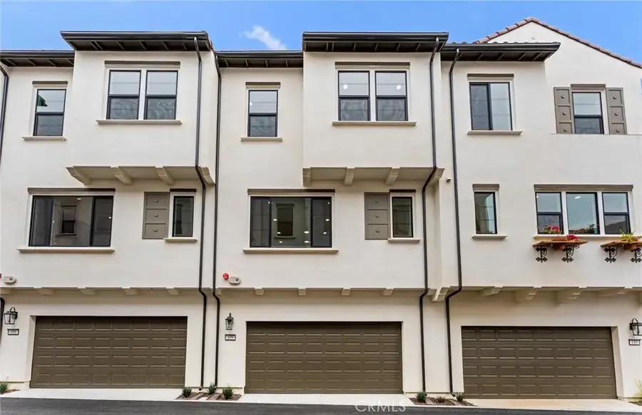 102 Sorrel Court, Burbank, CA 91506 - #2