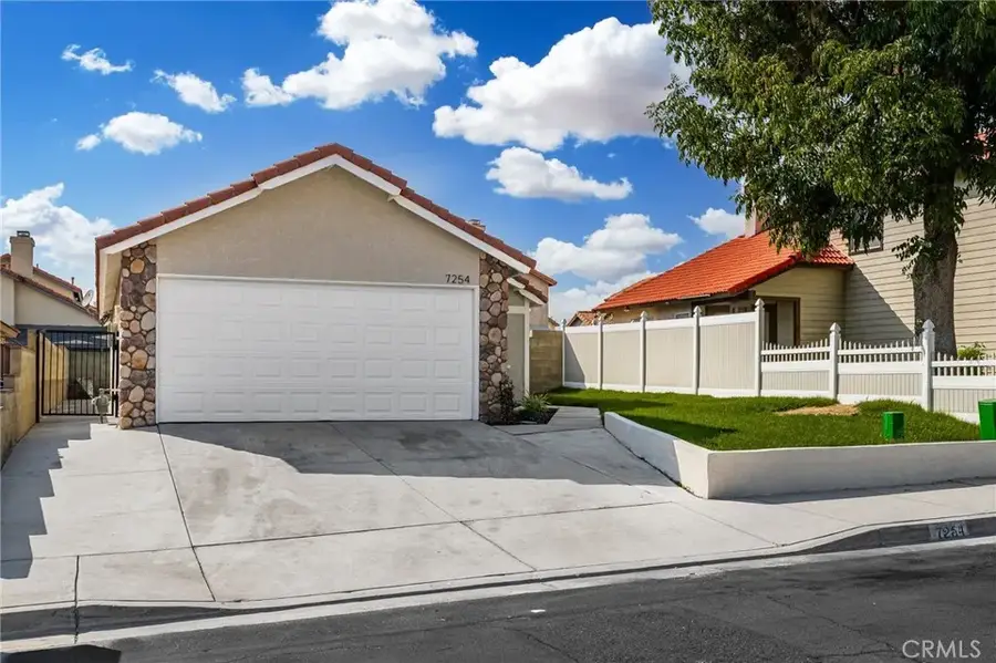 7254 Stoney Creek, Highland, CA 92346 - #2