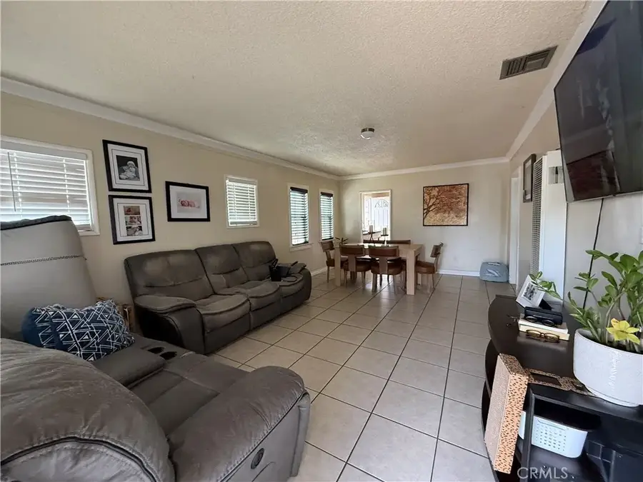 3467 Walnut, Huntington Park, CA 90255 - #2