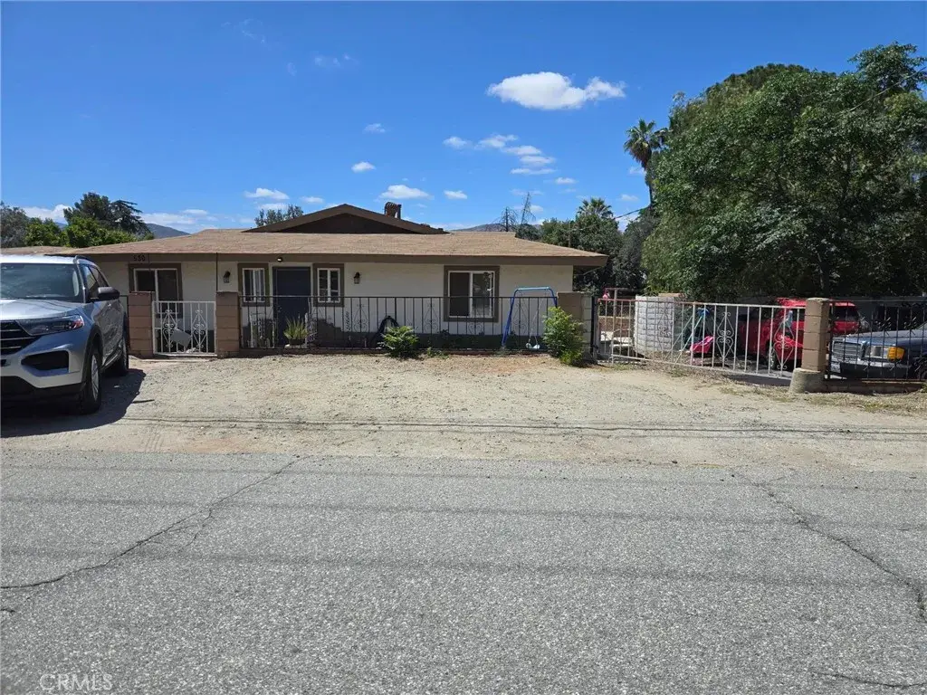 530 Gilman West, Banning, CA 92220 - #1