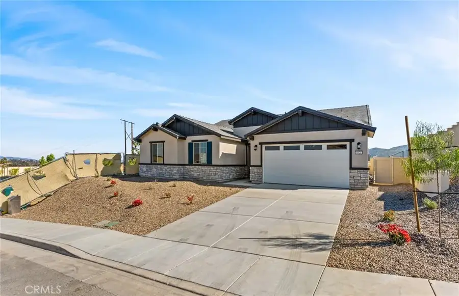 4021 Hudson Lane, Lake Elsinore, CA 92530 - #2