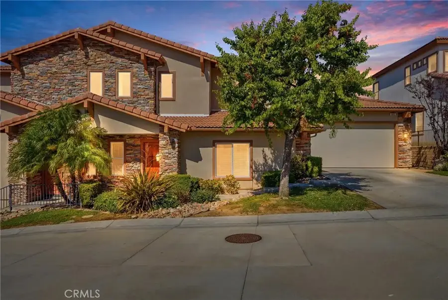 585 Via Pueblo, Riverside, CA 92507 - #2