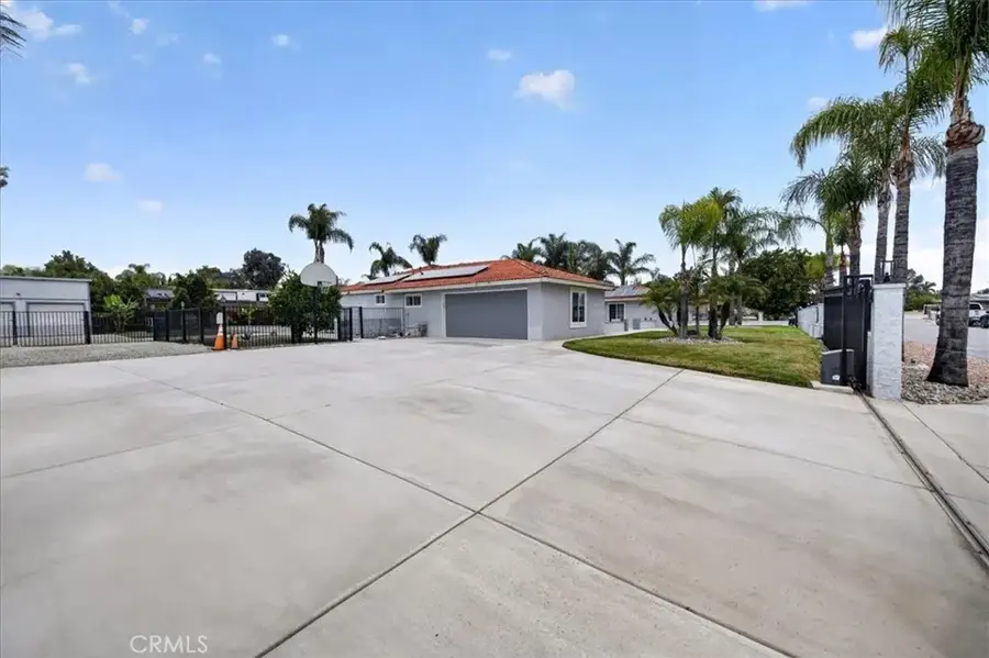 16435 Lois, Riverside, CA 92504 - #2