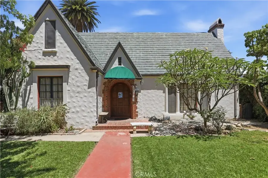 4579 University, Riverside, CA 92501 - #2