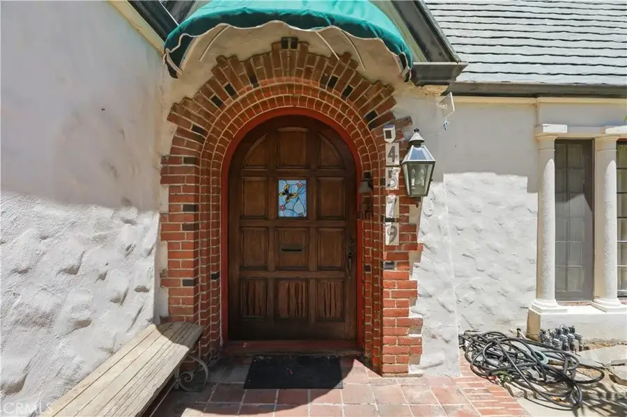 4579 University, Riverside, CA 92501 - #3