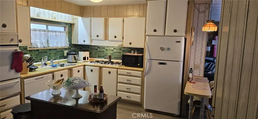 575 S Lyon #51, Hemet, CA 92545 - #2