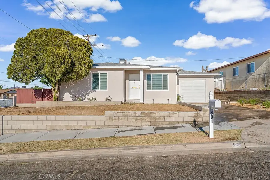 601 Kathleen, Barstow, CA 92311 - #3