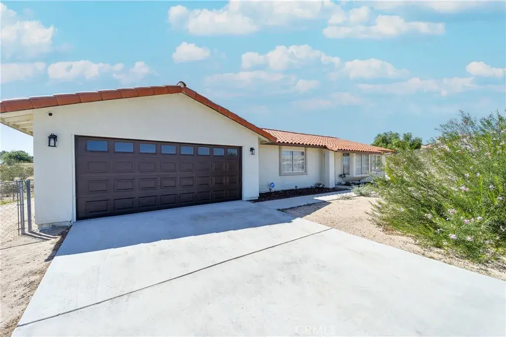15255 Rancho Rd, Victorville, CA 92394 - #1
