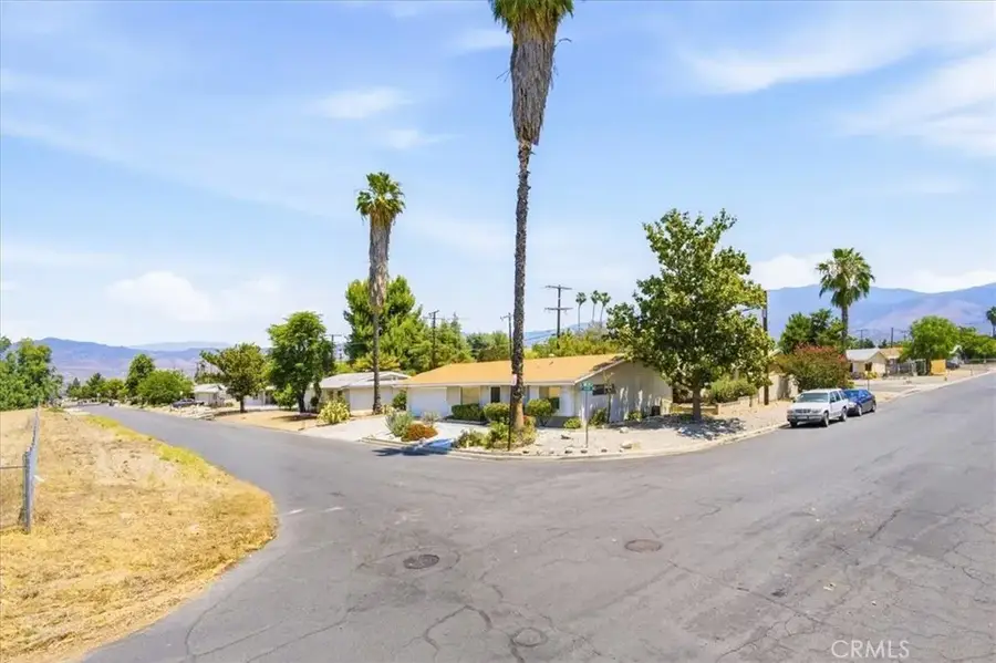 26124 New Chicago, Hemet, CA 92544 - #3
