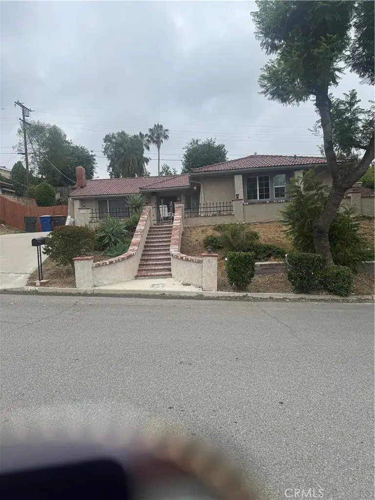 270 E Big Springs Road, Riverside, CA 92507 - #1