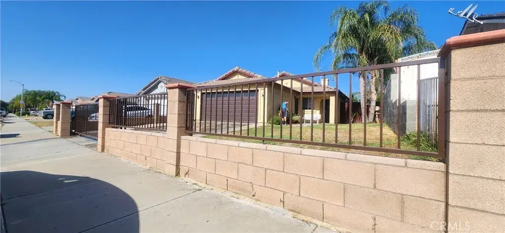 1144 Palisades, Perris, CA 92570 - #1