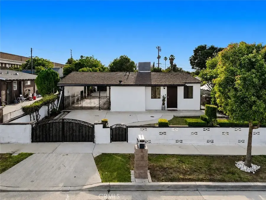126 N Cota, Corona, CA 92882 - #2