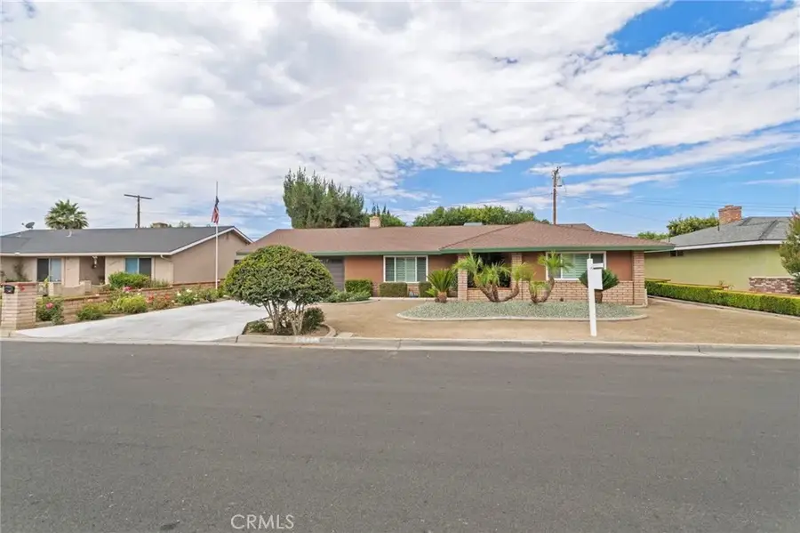 26433 Chestnut Drive, Hemet, CA 92544 - #2