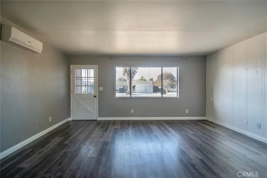 1101 Val Verde, Hemet, CA 92543 - #3