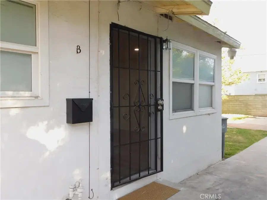 820 E D, Ontario, CA 91764 - #3