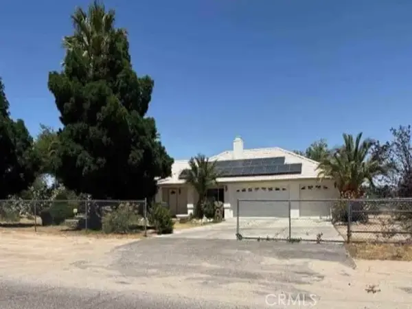 10695 5th, Hesperia, CA 92345
