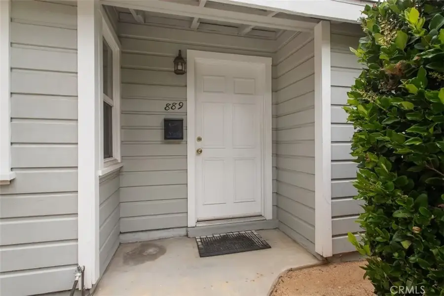 889 N Oakland, Pasadena, CA 91104 - #2