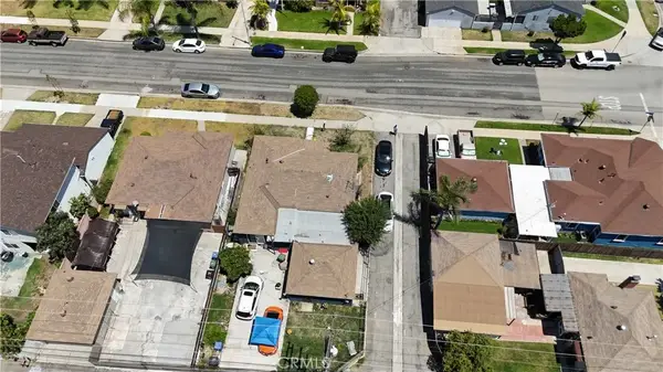 6674 Easton, East Los Angeles, CA 90022